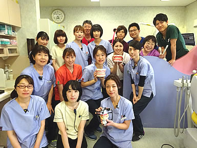 スタッフ集合写真